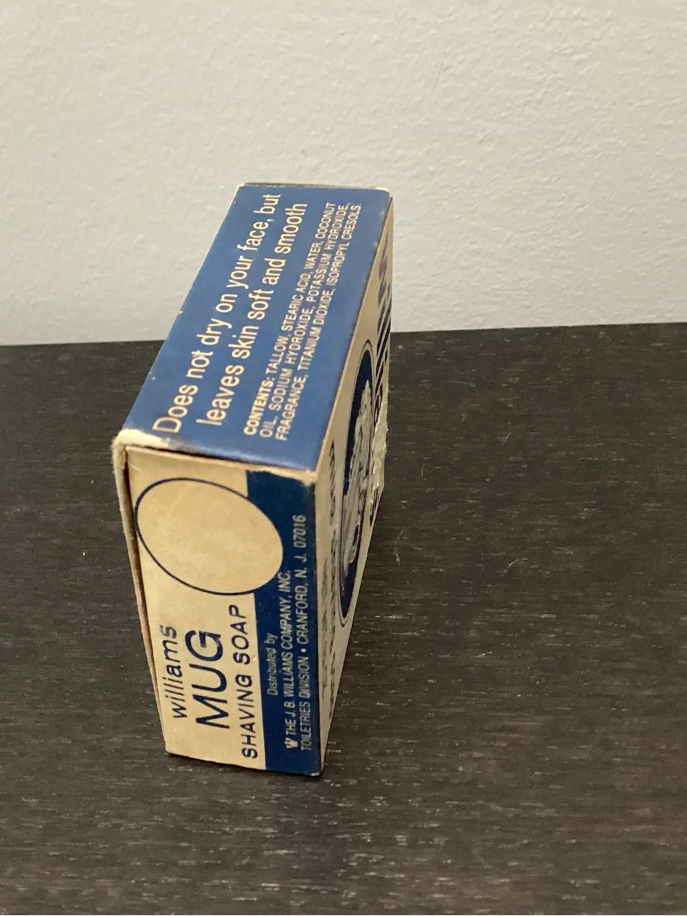 Vtg. Williams Mug Shaving Soap net Wt. 1 3/4oz.  Introduced in 1840